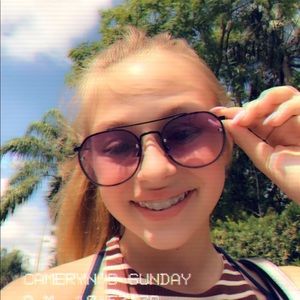 Meet your Posher, Cameryn